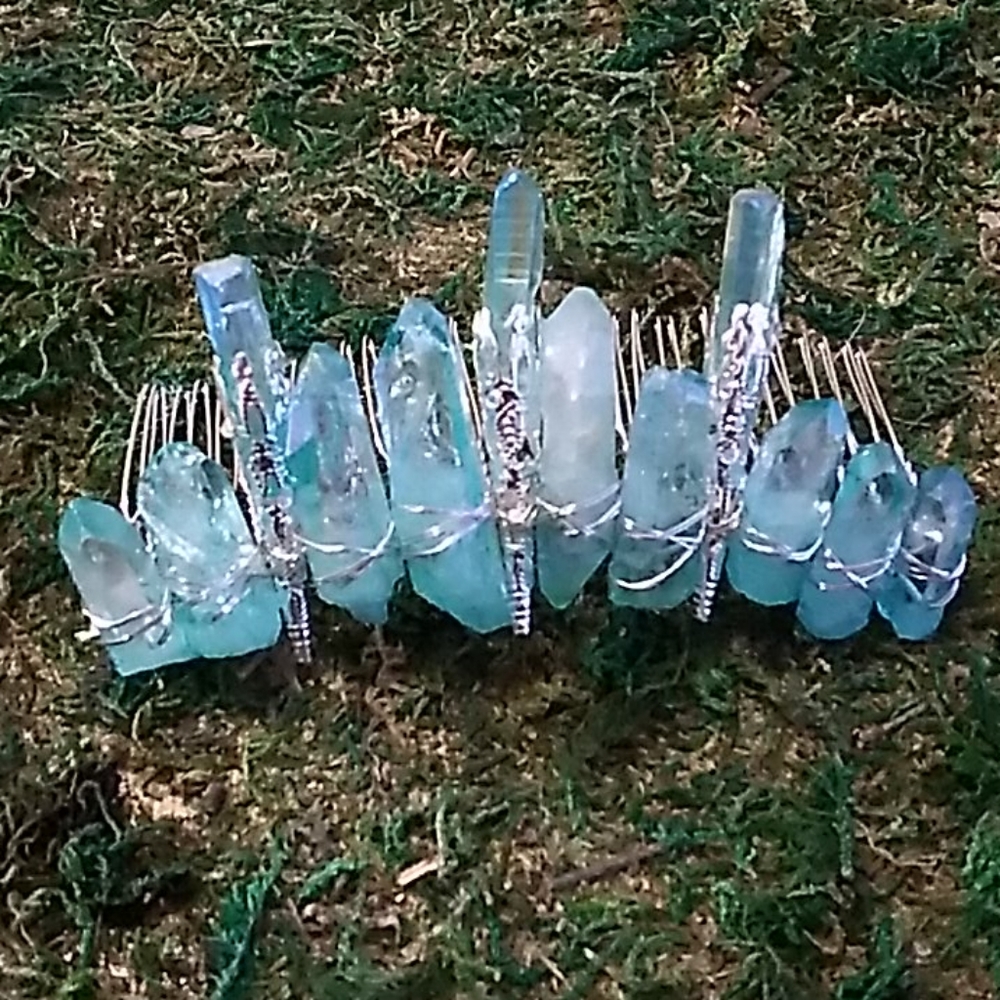 Aura Quartz Hair Piece - Picture 2 of 6